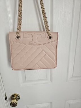 Tory Burch Blush Quilted Leather Chain Shoulder Bag
